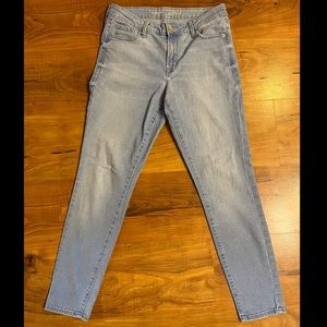 Old Navy Skinny Jeans